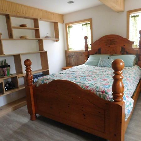 No View Farm Bed and Breakfast Rumford Buitenkant foto