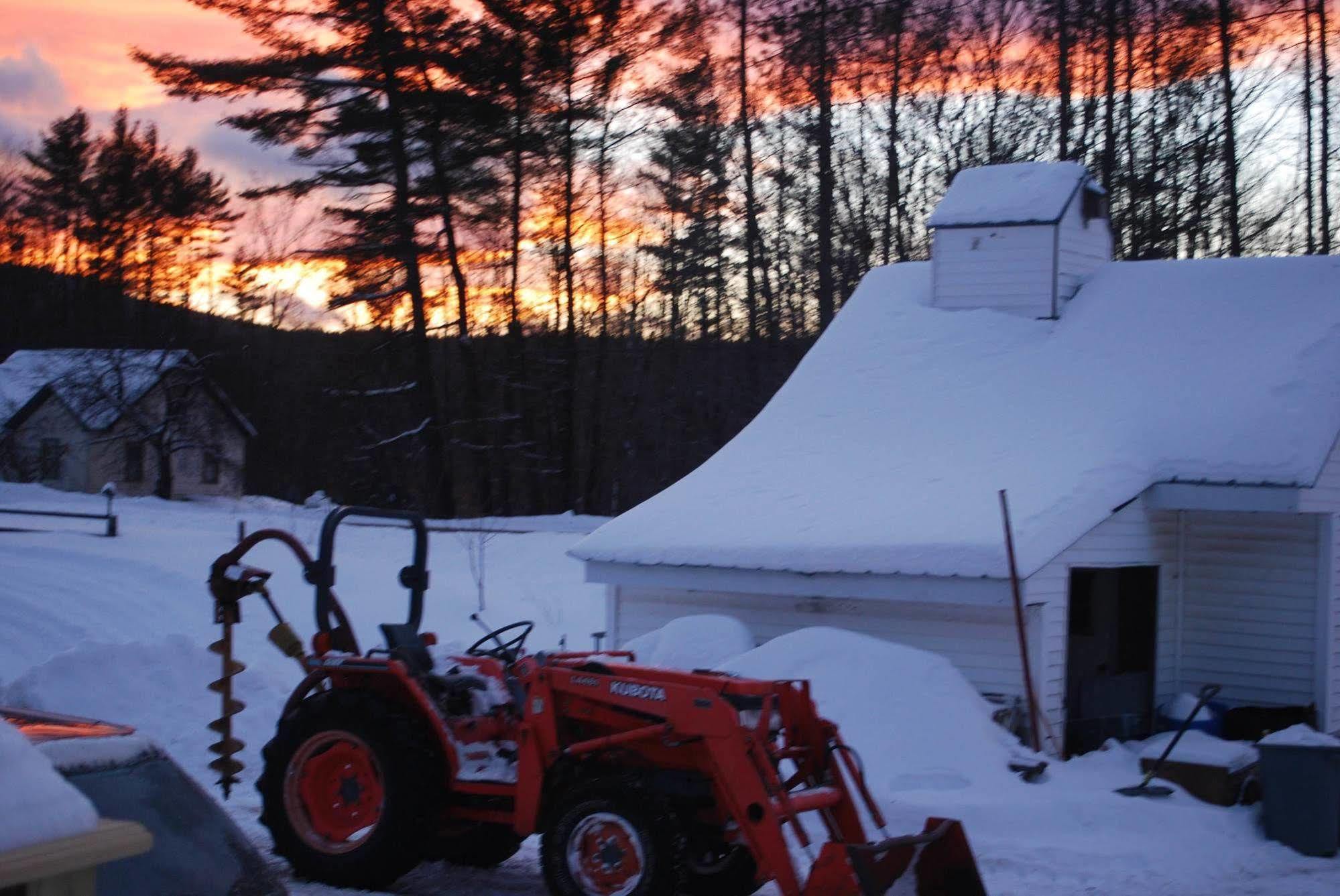 No View Farm Bed and Breakfast Rumford Buitenkant foto
